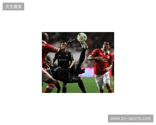 阿斯:本菲卡踢得更像皇马,后者的问题不在教练而在球员 阿斯:本菲卡踢得更像皇马,后者的问题不在教练而在球员